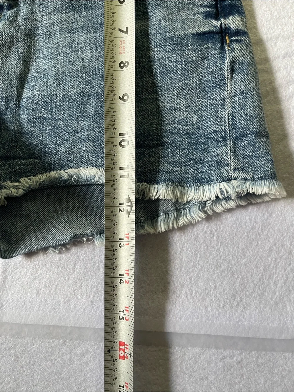 H&M Distressed Denim Shorts - Medium Blue